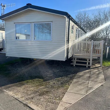 Rose View C2 - Primrose Valley * Filey
