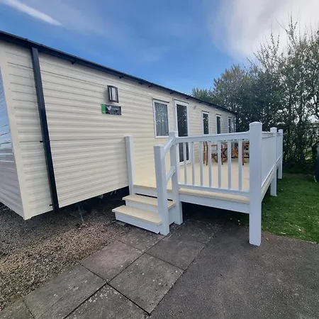Rose View C2 - Primrose Valley *